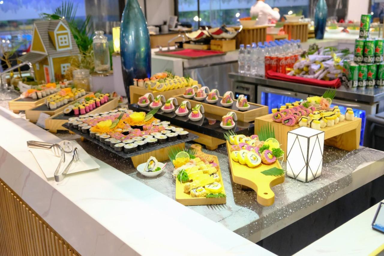 Flc City Hotel Beach Куїнон Екстер'єр фото